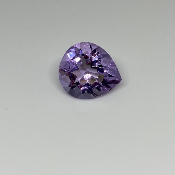 💋9 Carat Pear Rose Quartz Stone - Picture 4 of 6